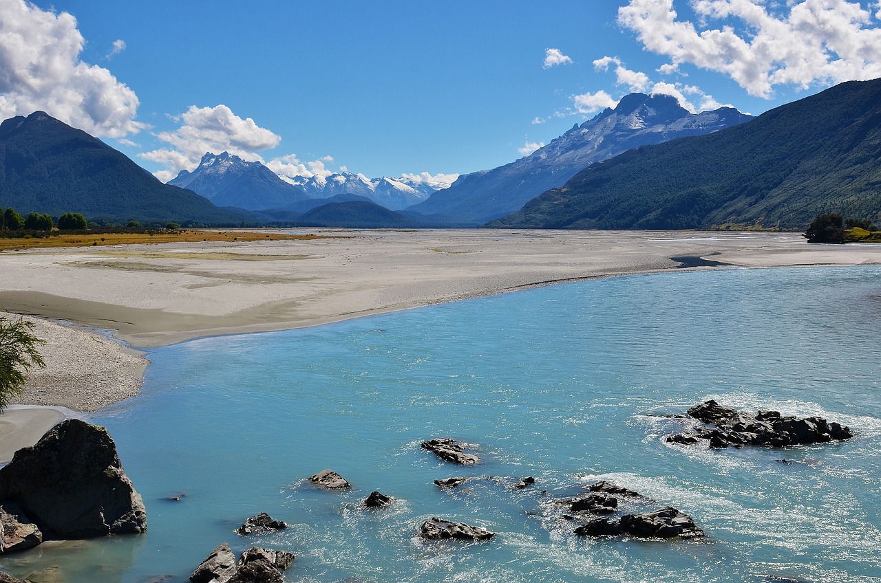 lake wakatipu 678959_1280